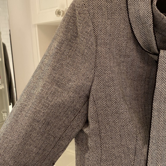 Banana Republic jacket - Picture 5 of 11